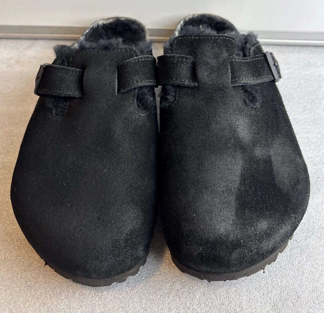 Birkenstock Suede Boston Black Shearling Size 39 US W -8-M-6 Clogs Slides