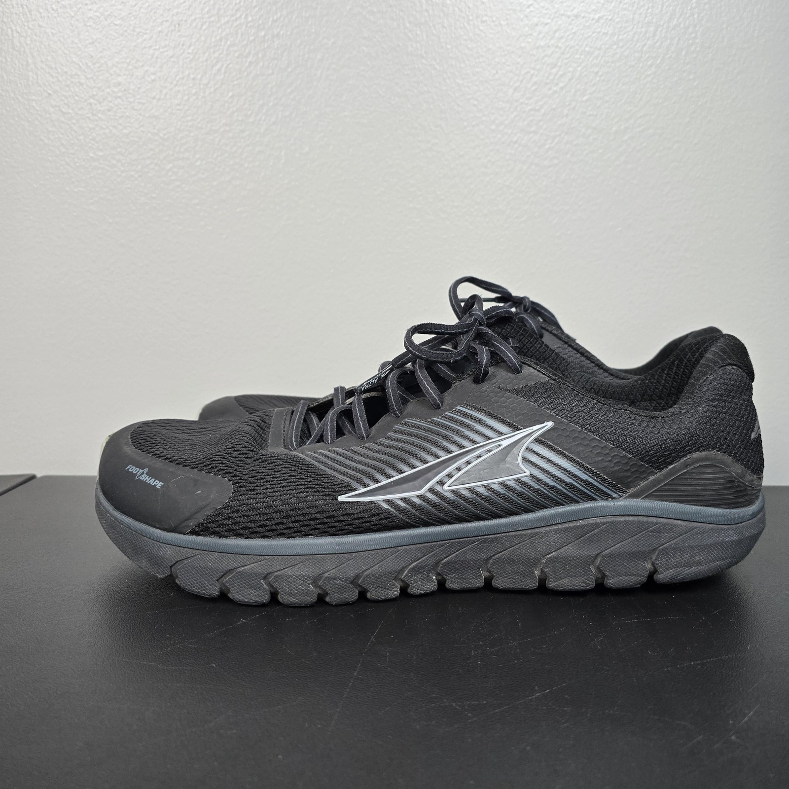 Altra Shoes Mens 15 Black Provision 4.0 Performance Barefoot Minimalist Running