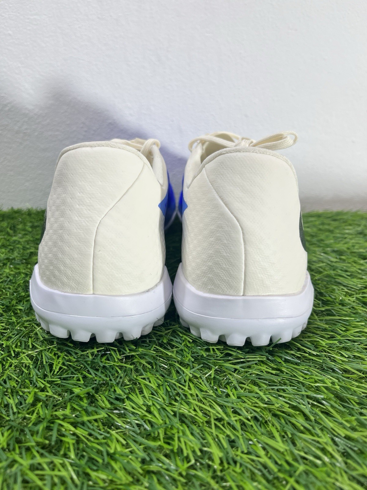 Nike Phantom 6 Abrasion Resistant Soccer Shoes Men HQ2327-400 Size M7.5/W9