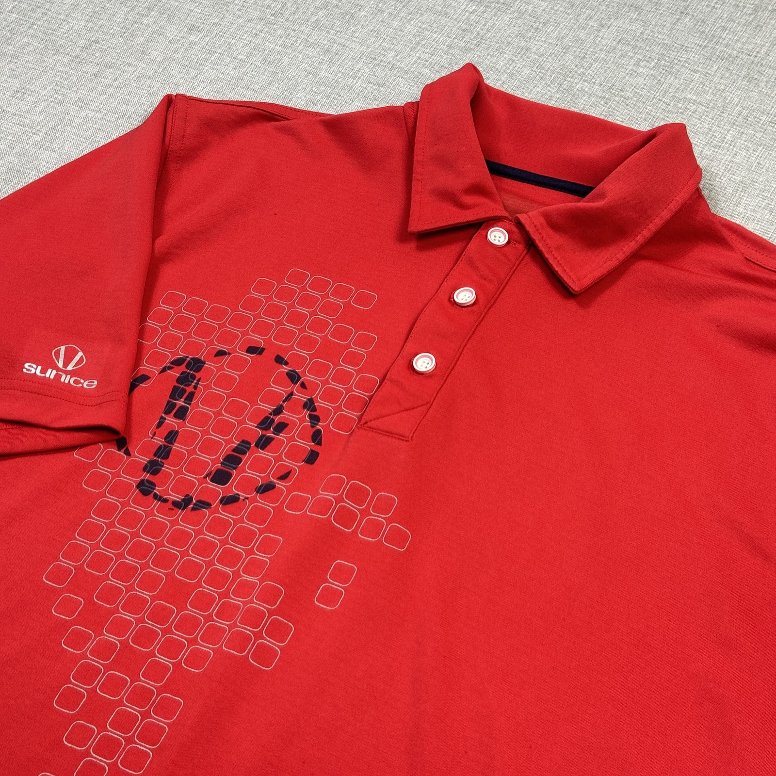 Sunice Polo Shirt Mens XL Red Polyester Metallic Fiber Collared Golf Performance