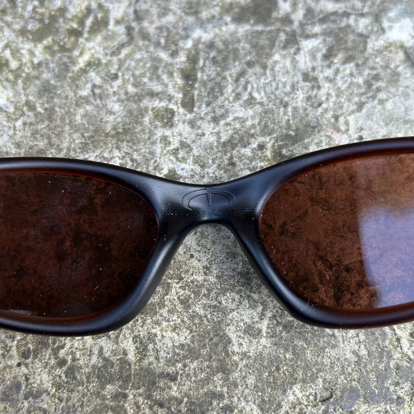 Vintage Oakley Minute Sunglasses Brown Frame Brown Lenses Y2K Gorpcore