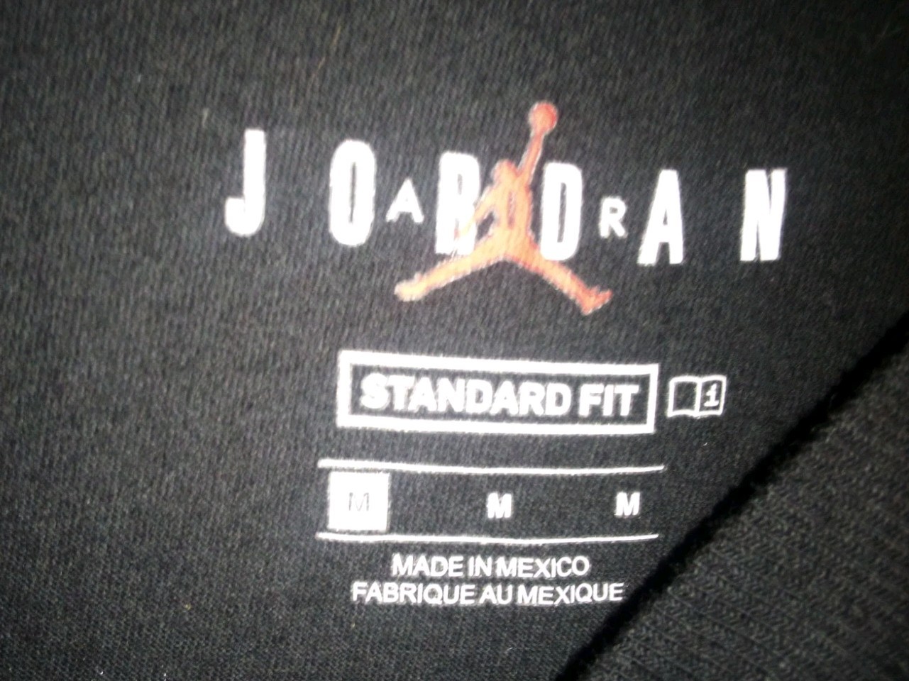 Jordan Jump Man T-shirt Black With Gold/ White – Standard Fit , Mens Medium