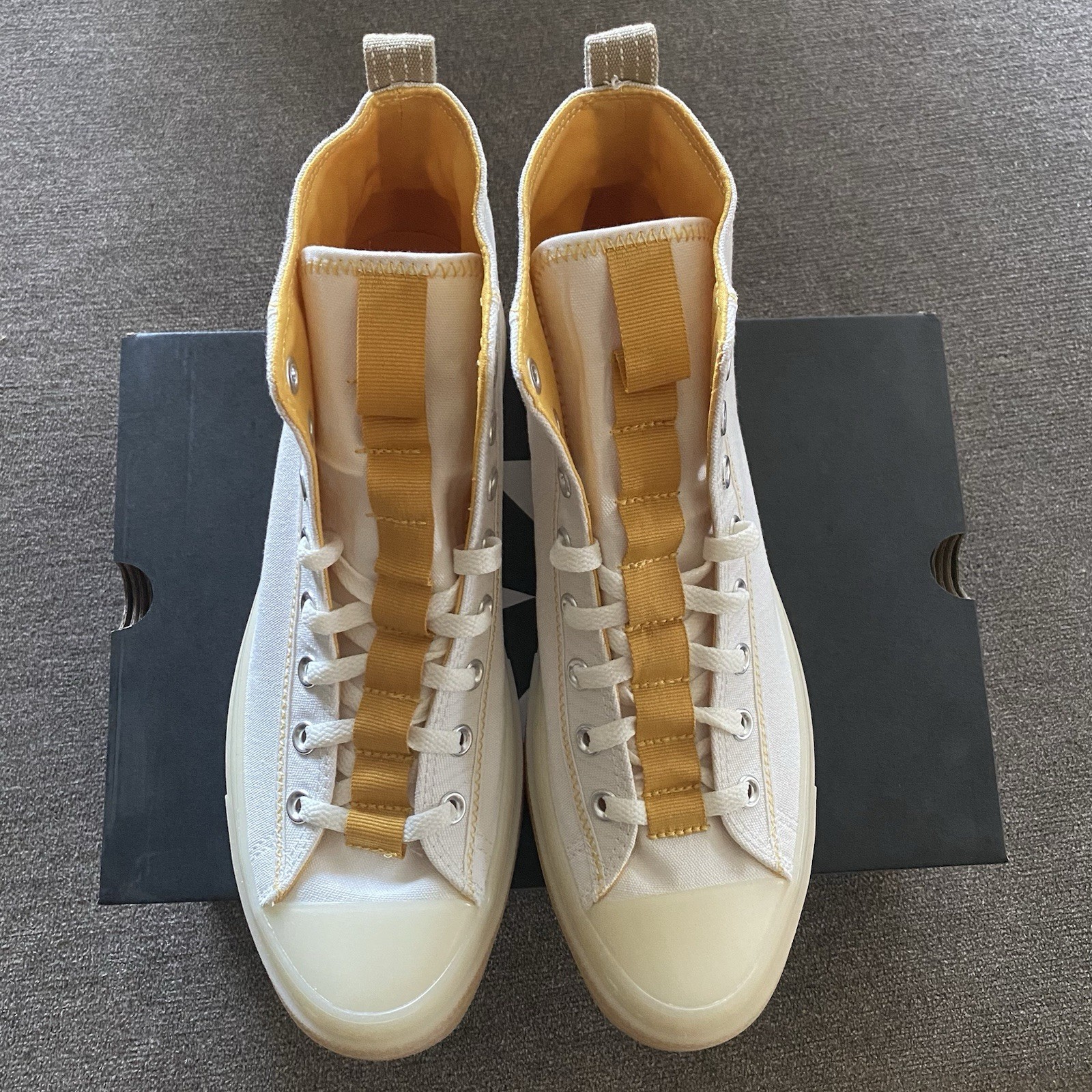 Converse Chuck Taylor CX Explore Hi Vintage White Canvas Shoes Men’s 12 A05997C