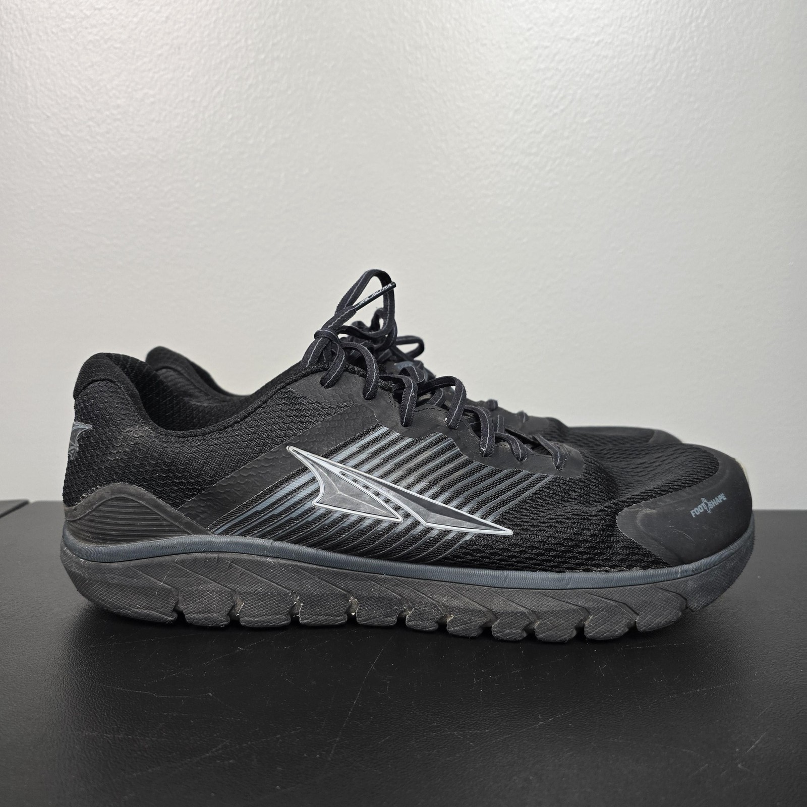 Altra Shoes Mens 15 Black Provision 4.0 Performance Barefoot Minimalist Running