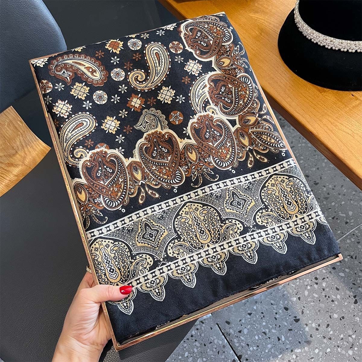 Vintage Print Scarf Shawl Wrap Cotton Linen Lightweight Cover for Travel Sun