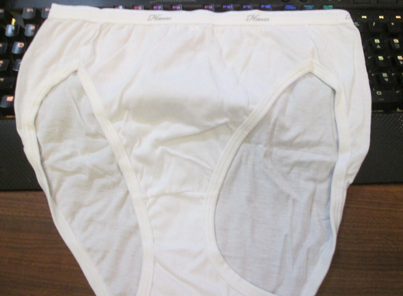New Hanes High Leg Briefs💕 Size 6 Dark Aqua Blue + White 75% & 100% Cotton