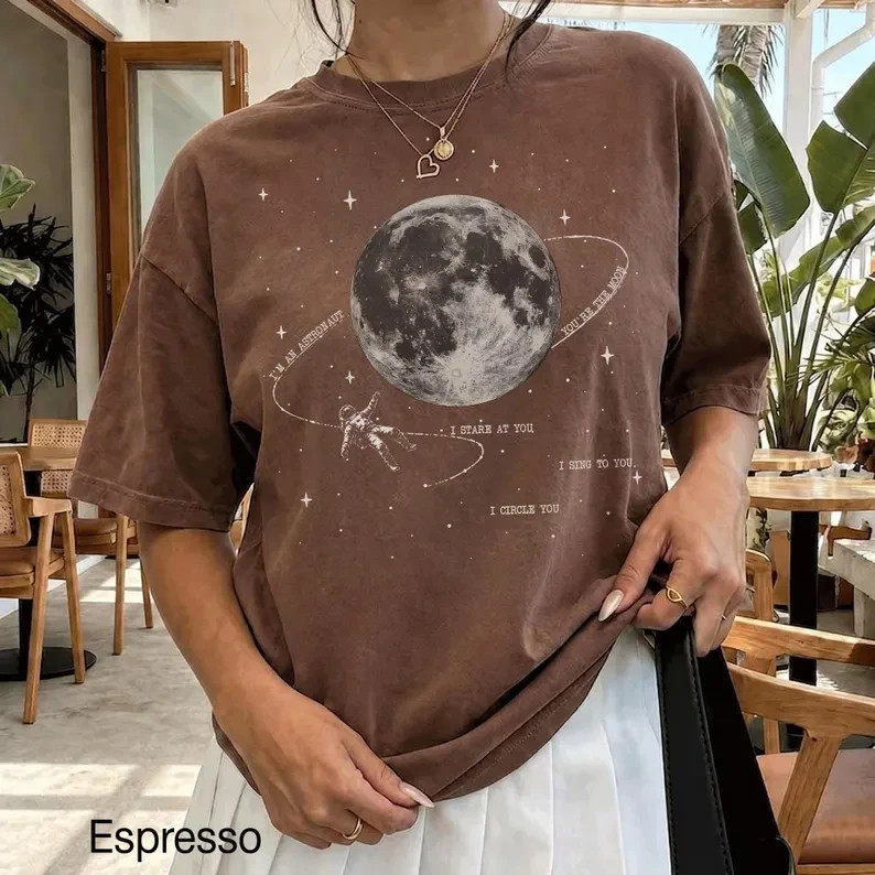 Vintage Astronaut Moon Graphic Tee Retro Space Explorer Indie Folk Style Shirt