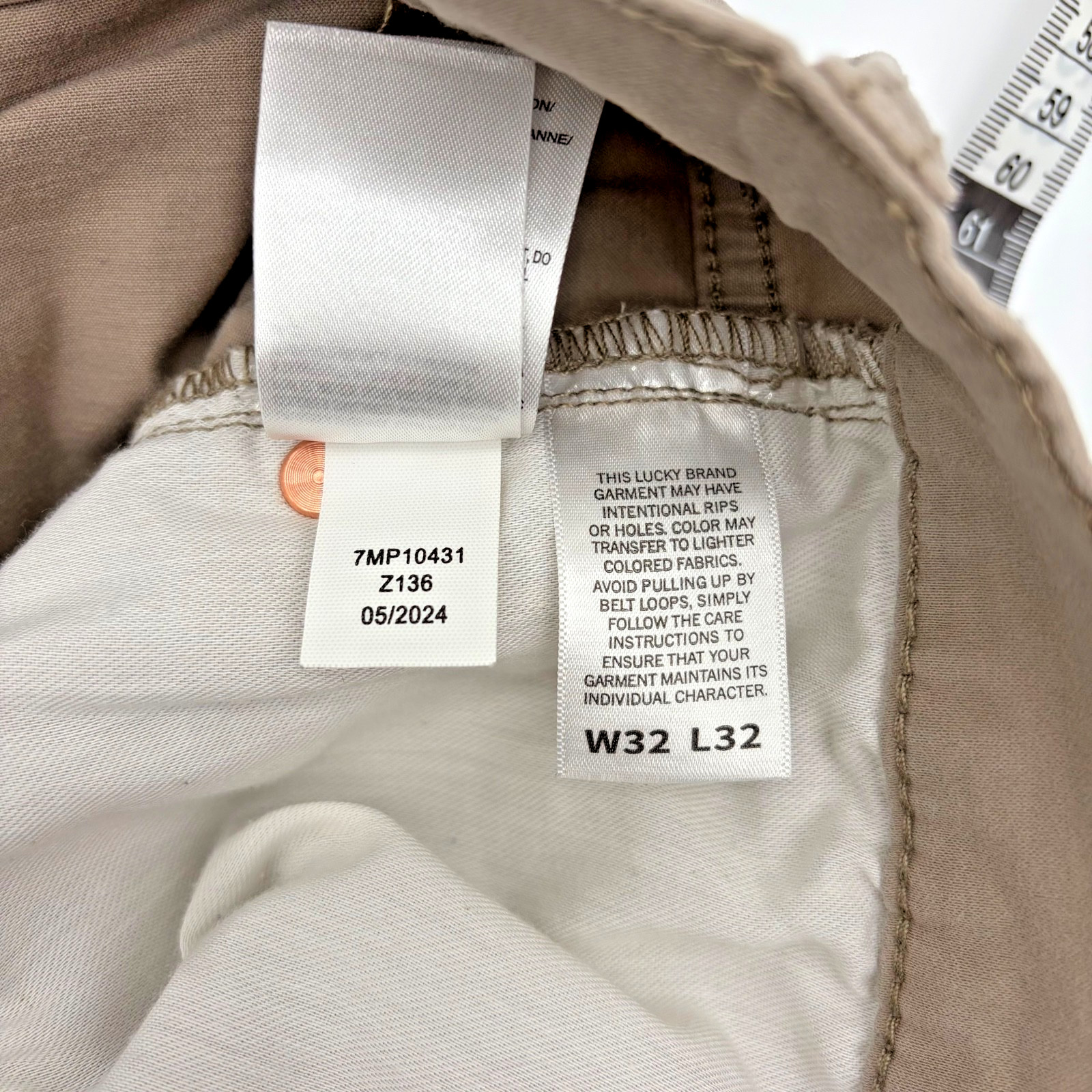 Lucky Brand 223 Men’s 32×31 (Tag 32×32) Straight Leg Stretch Tan Pants