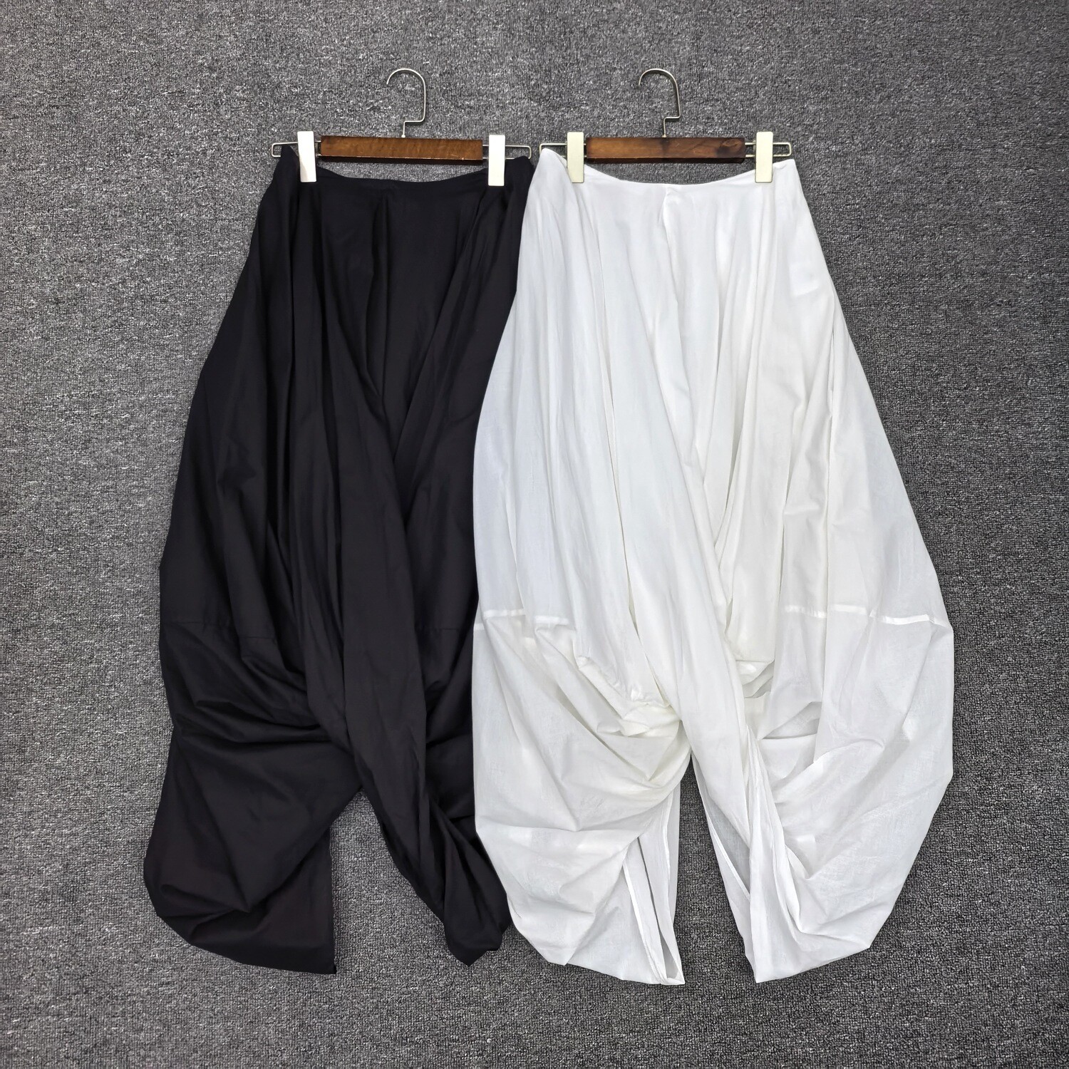 Toteme Womens Cocoon Spring/summer New Twist Long Loose Skirt