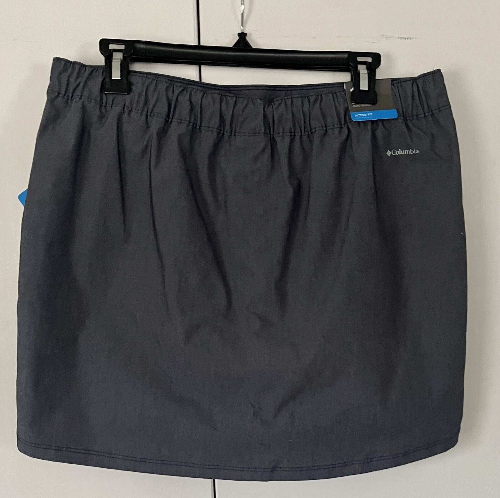 NEW Columbia Size 10. Gray. Longer Days Skort 50 UPF MSRP $60