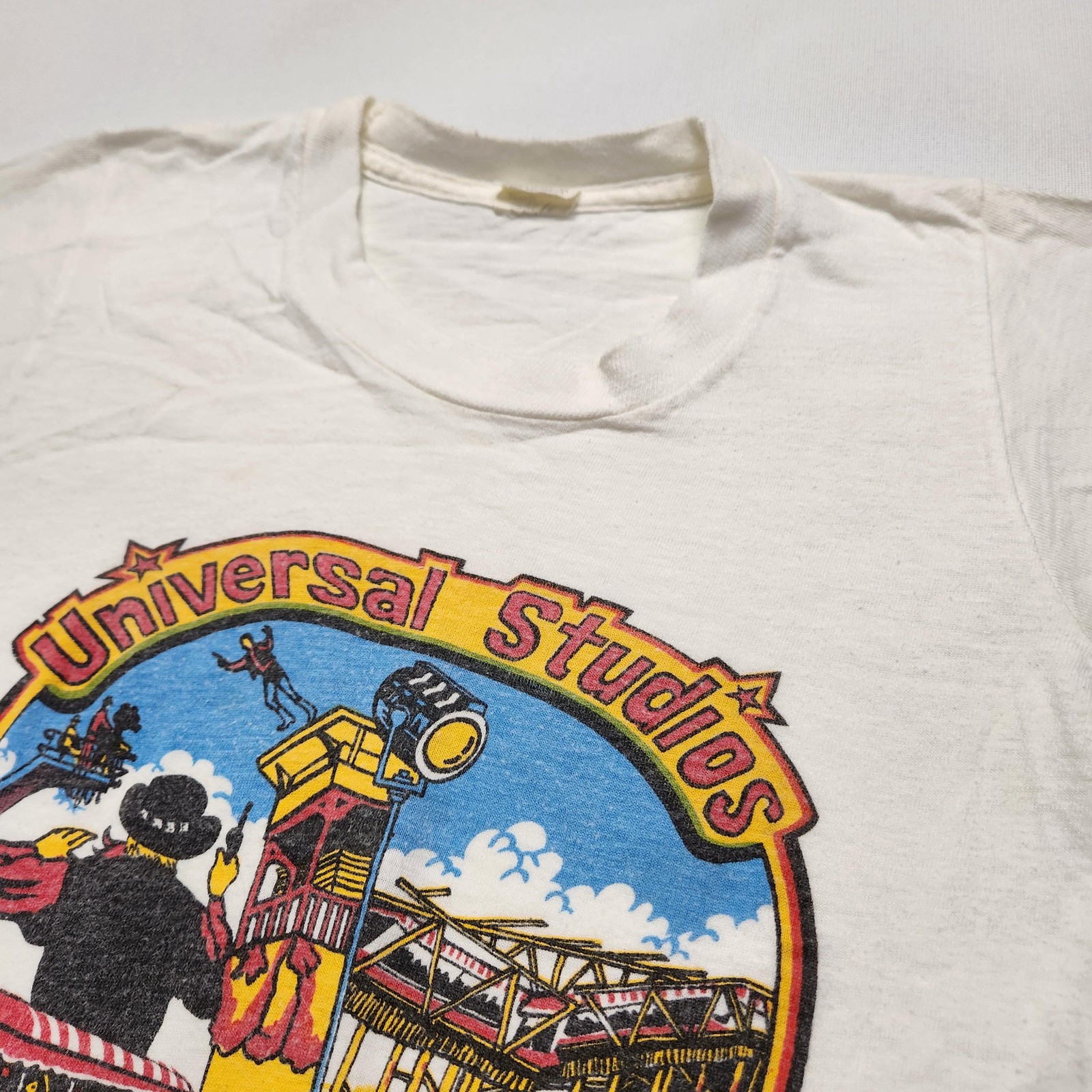 Vintage 1980s Universal Studios Kids T Shirt White Graphic Tee White Hawk 3/4y