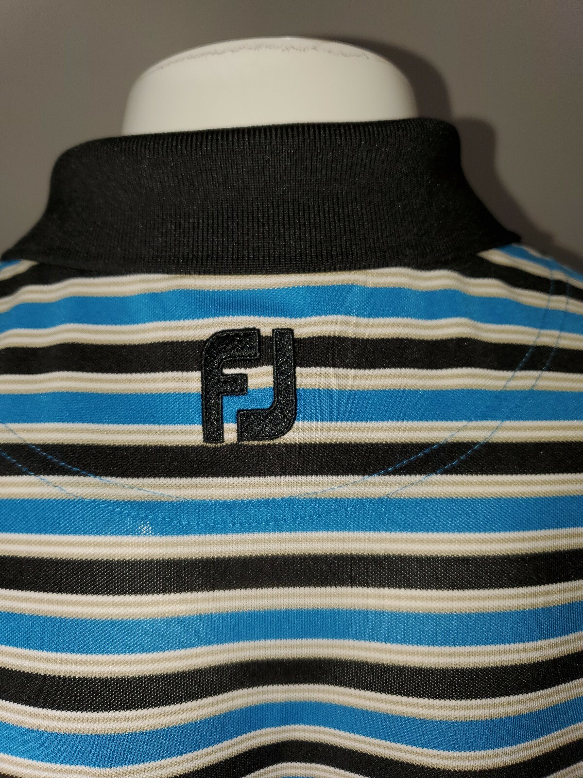 EUC FootJoy Blue Black Stripped Golf Polo Mens Size XL Polyester Spandex Blend