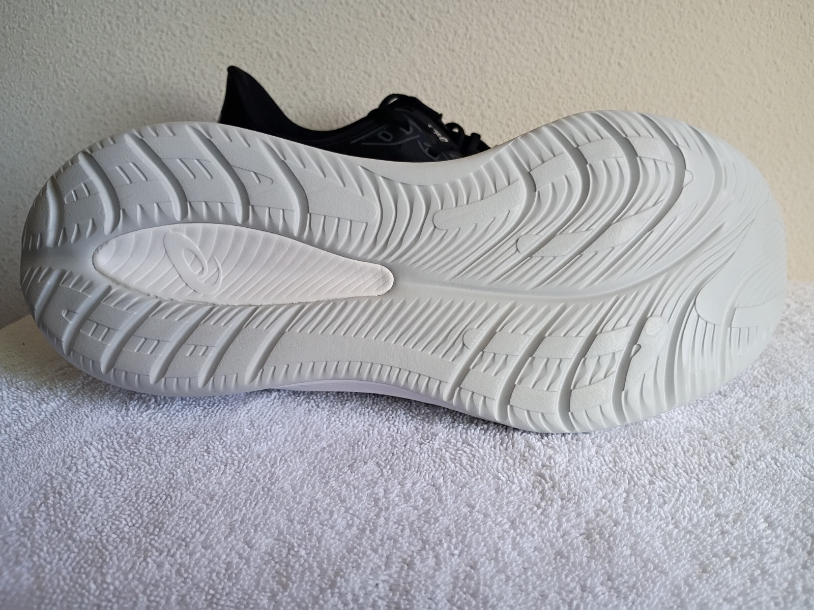 ASICS GEL-Cumulus 26 Men’s Running Shoes Black/Concrete 1011B792-002