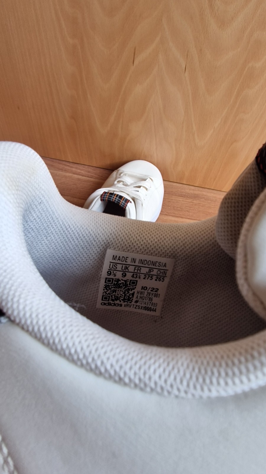 Adidas Advantage
