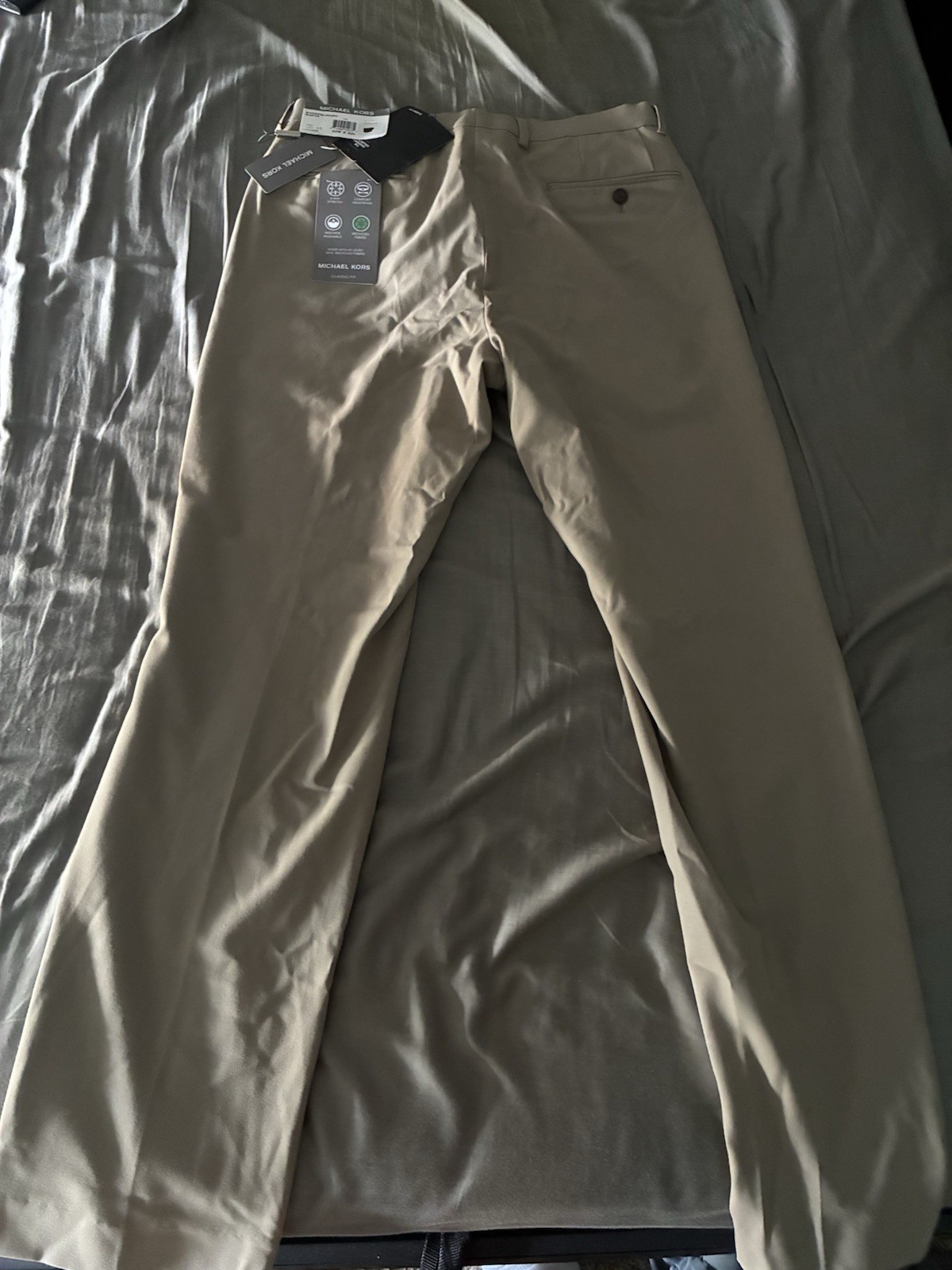 Michael Kors Men’s Beige Slim Fit Stretch Dress Pants Flat Front Tapered 33W
