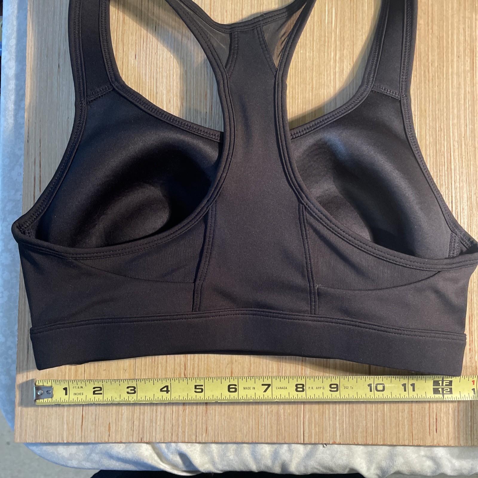 Avia Womens RN# 15741 Black Pullover Wireless Racer Back Sports Bra Med 8-10