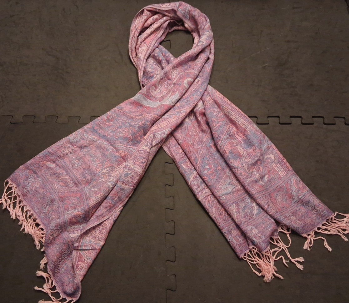 Vtg 27″ x 75″ Pashmina Pink Paisley Loomed 100% Cashmere Tasseled Scarf Wrap