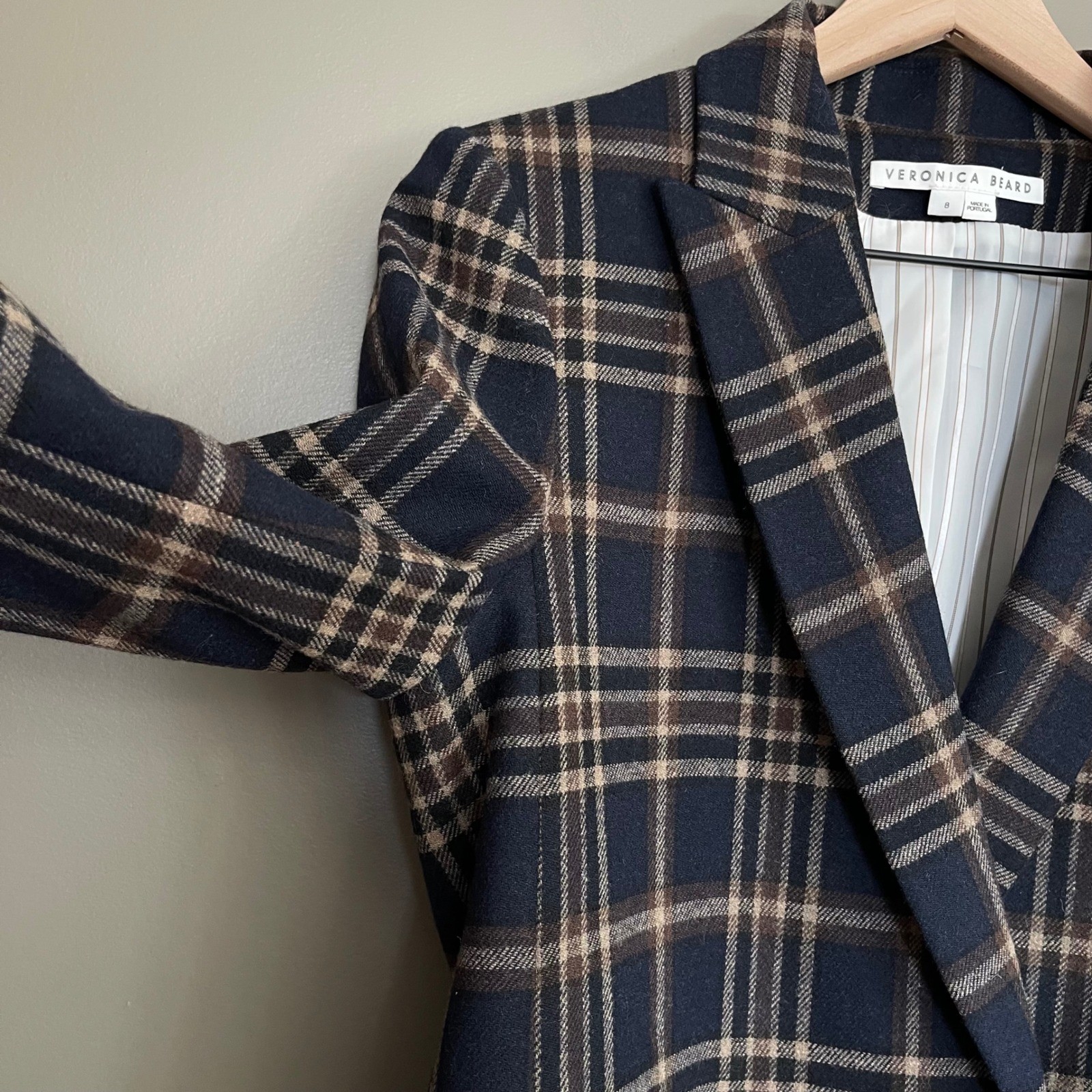 Veronica Beard Oria Dickey Jacket Ink Camel Size 8 Blue Tan Plaid Chic Academia
