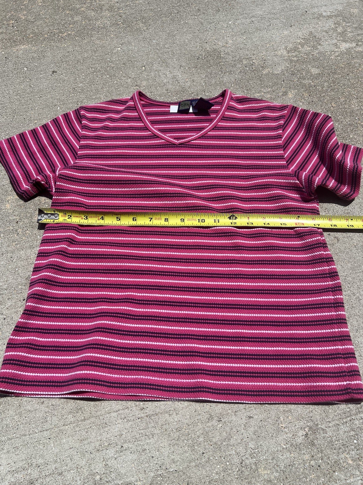 Ivy Club Classic 90s vintage baby tee Women’s M Pink striped Short Sleeve