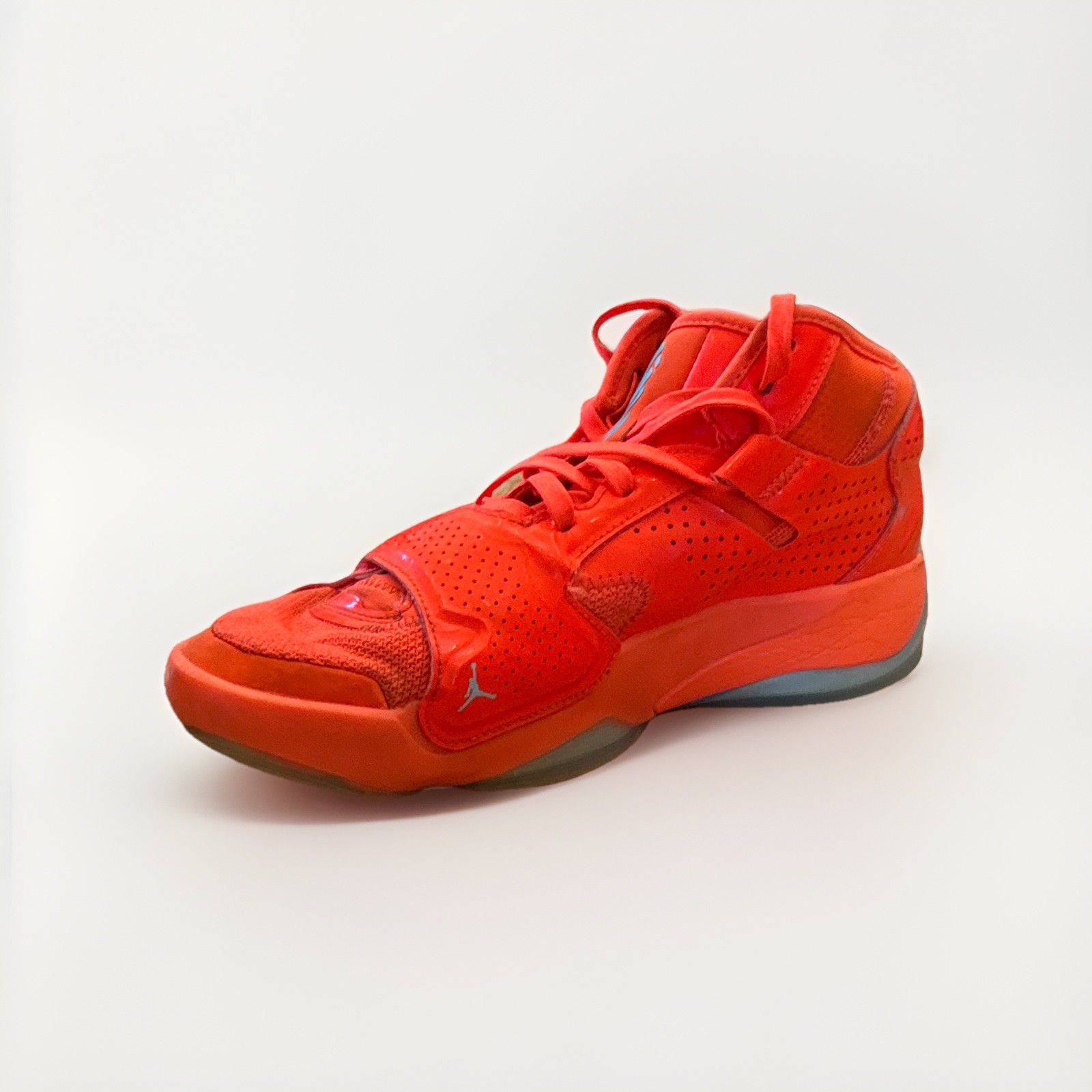 Jordan Zion 2 Hyper Crimson Mid Top Basketball Sneakers DX5423-841 Men’s 9.5