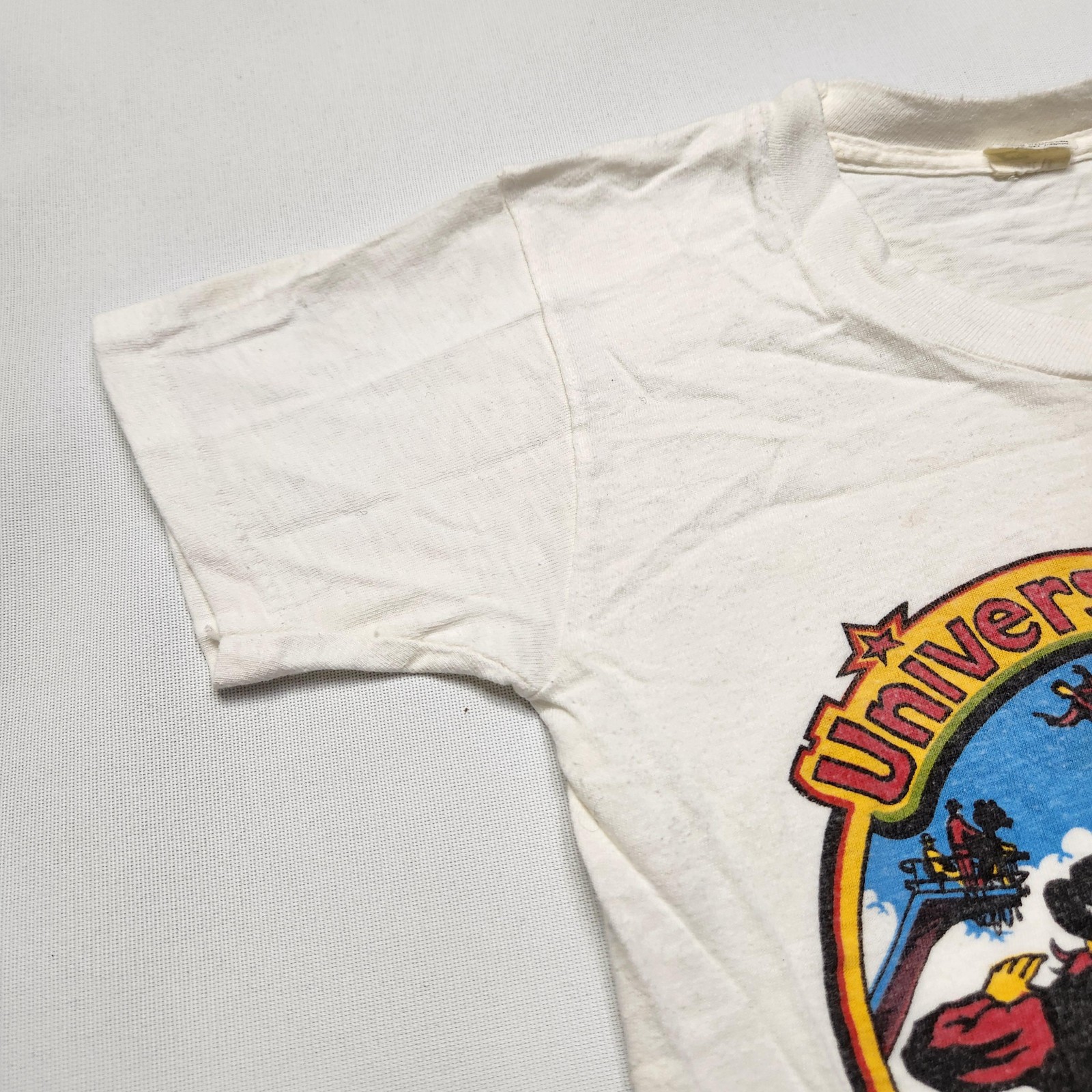 Vintage 1980s Universal Studios Kids T Shirt White Graphic Tee White Hawk 3/4y