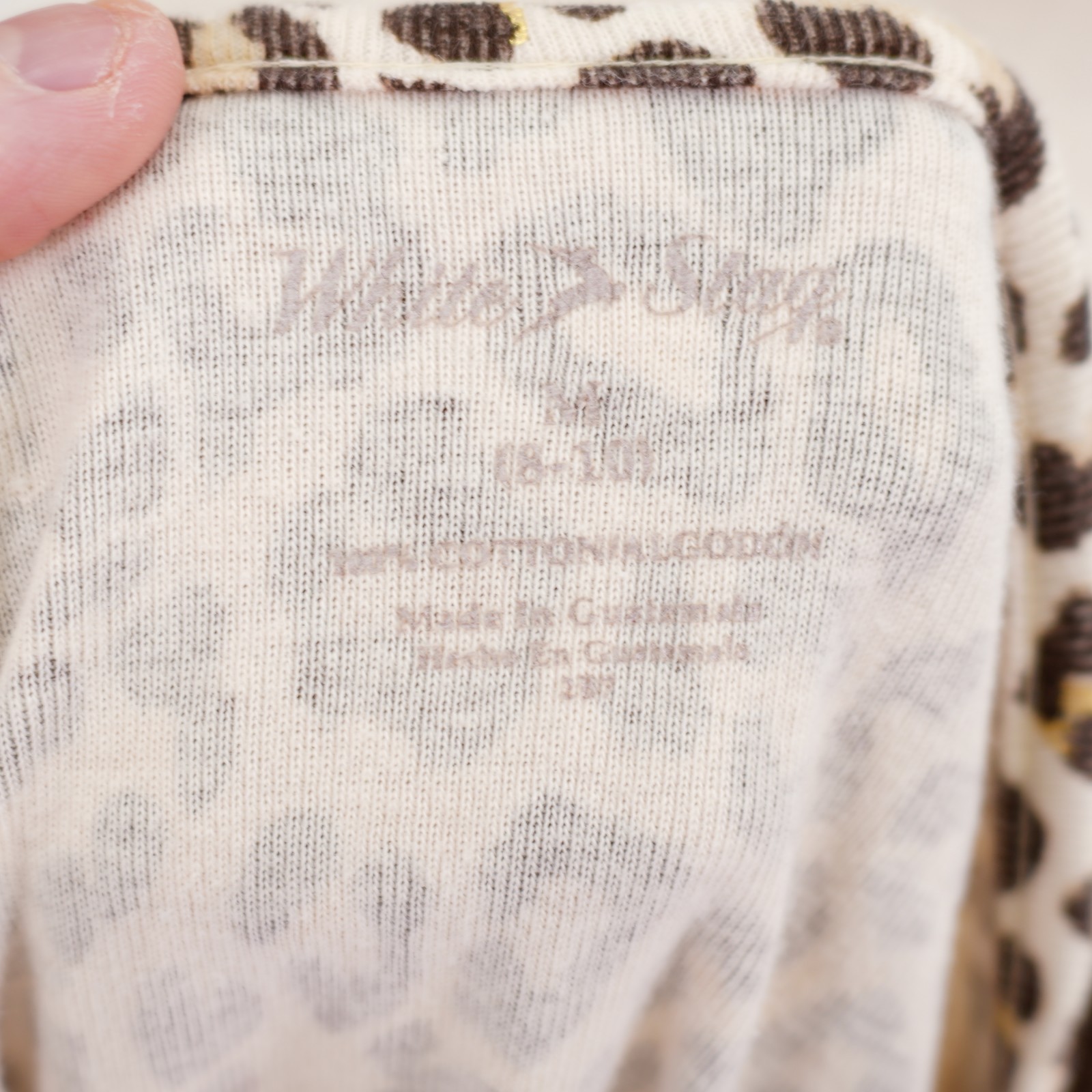 White Stag -Medium 8-10- Blouse Cotton Leopard Print Long Sleeve Top Round Neck