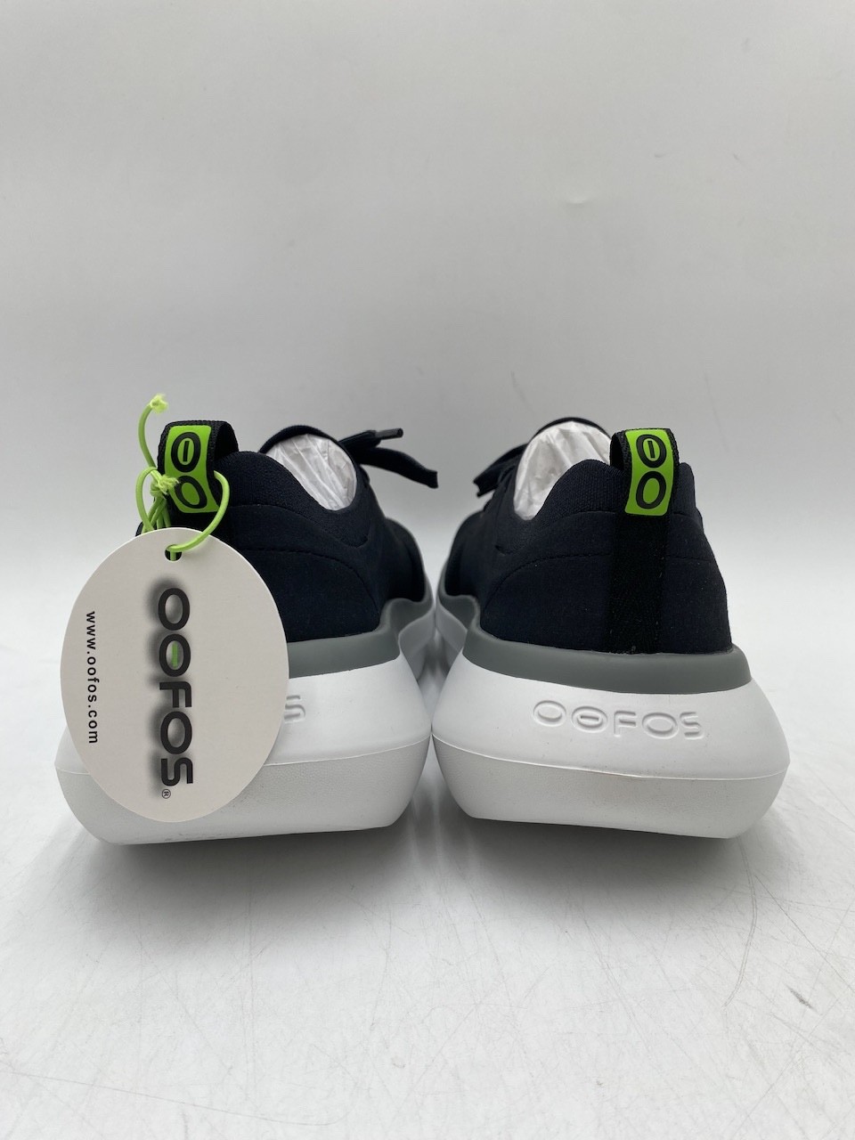 OOFOS STRIDE Men’s NEW Recovery Sneakers White/Black Multiple Sizes