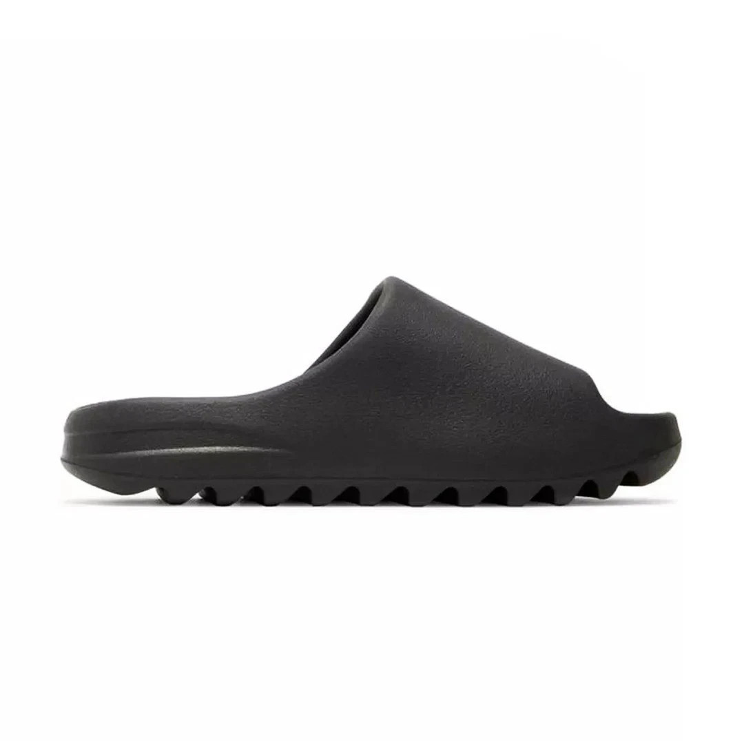yeezy slide onyx size 7