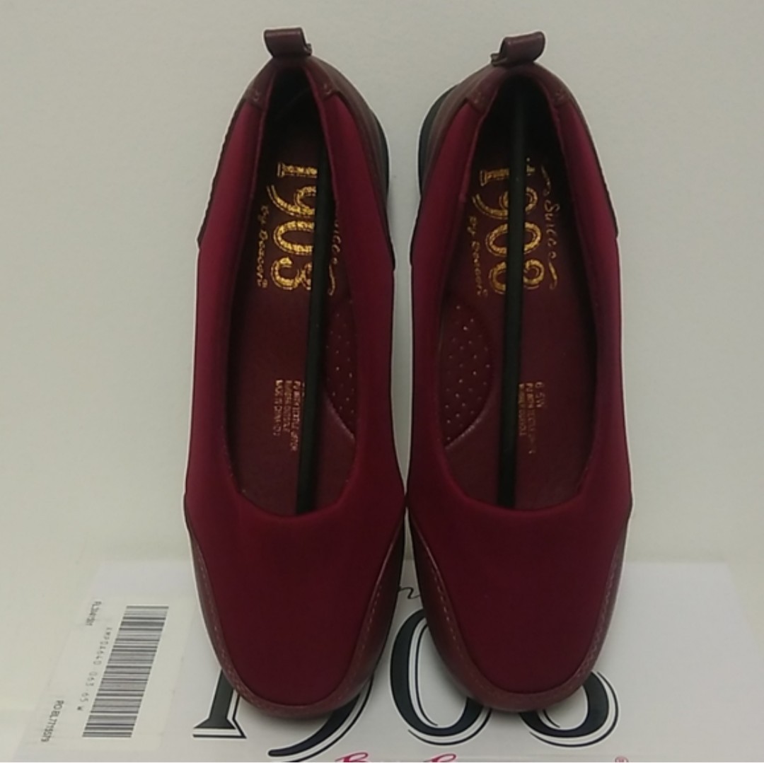 Womens Size 6.5W 1903 Beacon Comfort Shoes Burgundy Slip-on