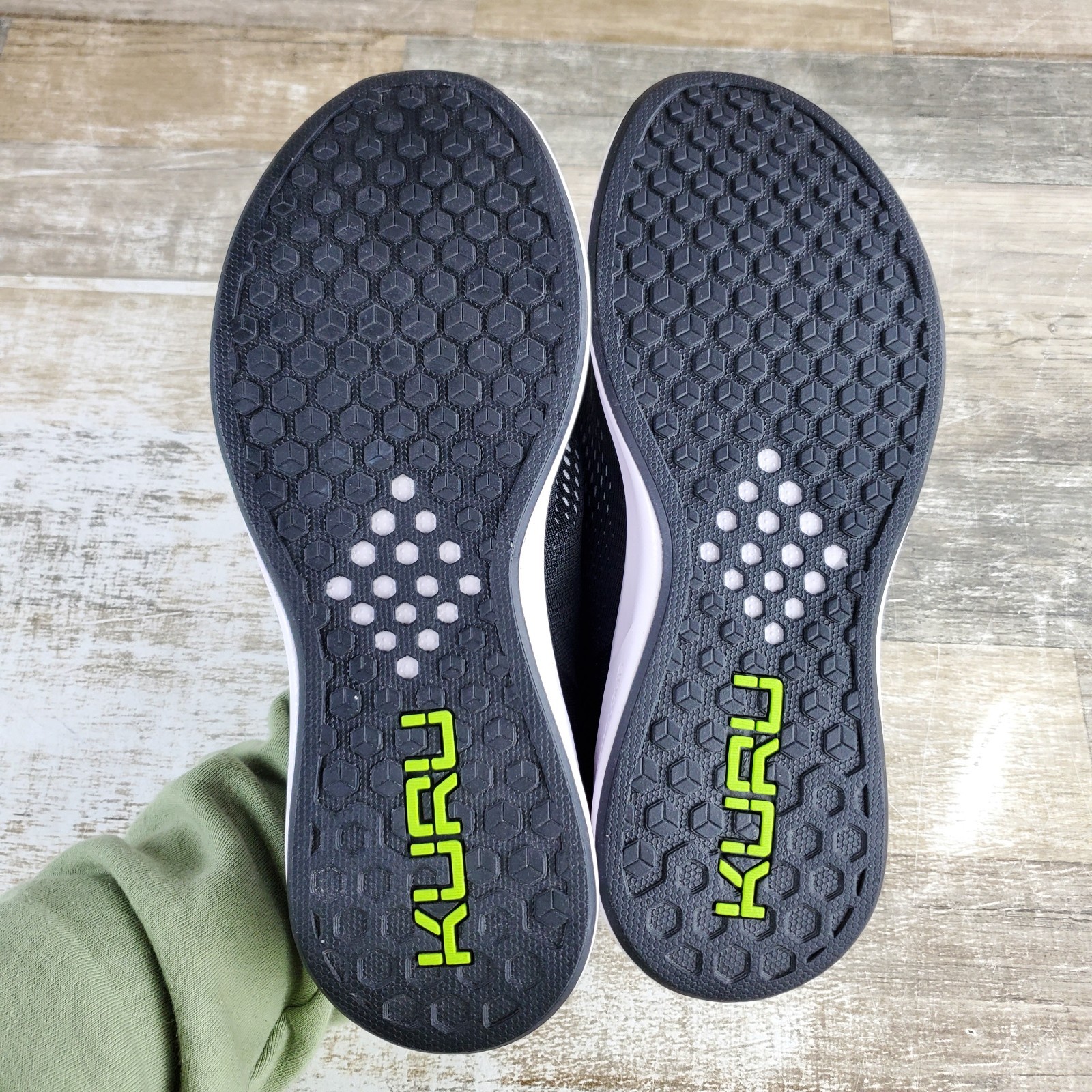 KURU ATOM Fusion Womens Shoes Sz 10 M Running Jet Black Bright White Sneakers