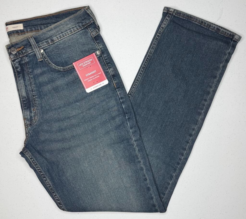Signature By Levi Strauss #11704 NEW Men’s Straight Flex Jeans