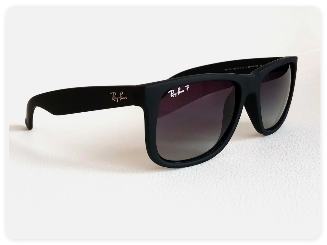 Ray-Ban RB4165 622/T3 Justin Polarized Sunglasses Grey Classic Frame 54mm