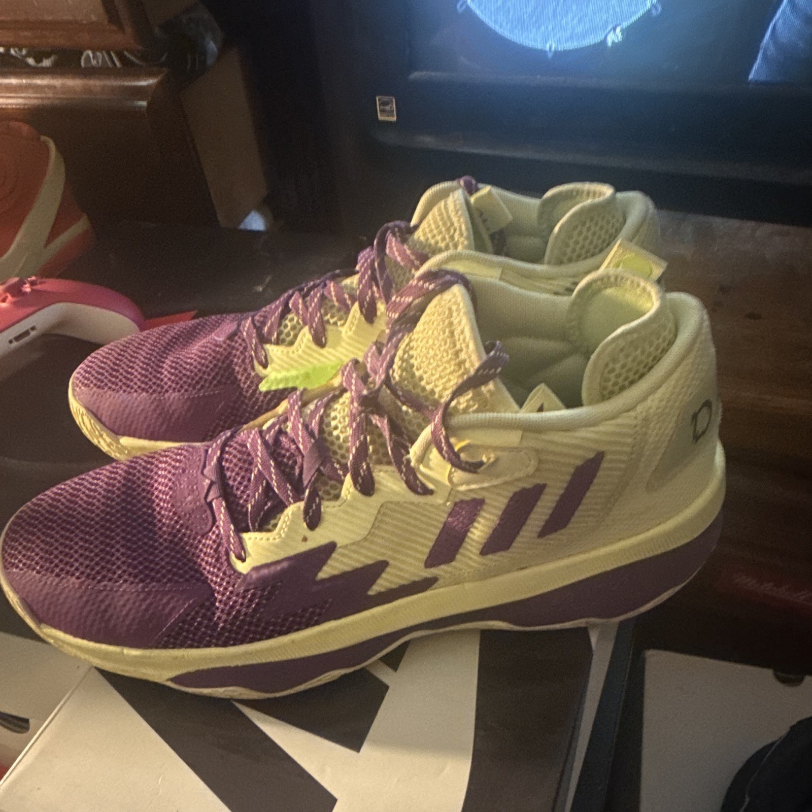 adidas Dame Men’s Mid Top Lace-Up Basketball Sneaker Colorblock Purple/Yellow