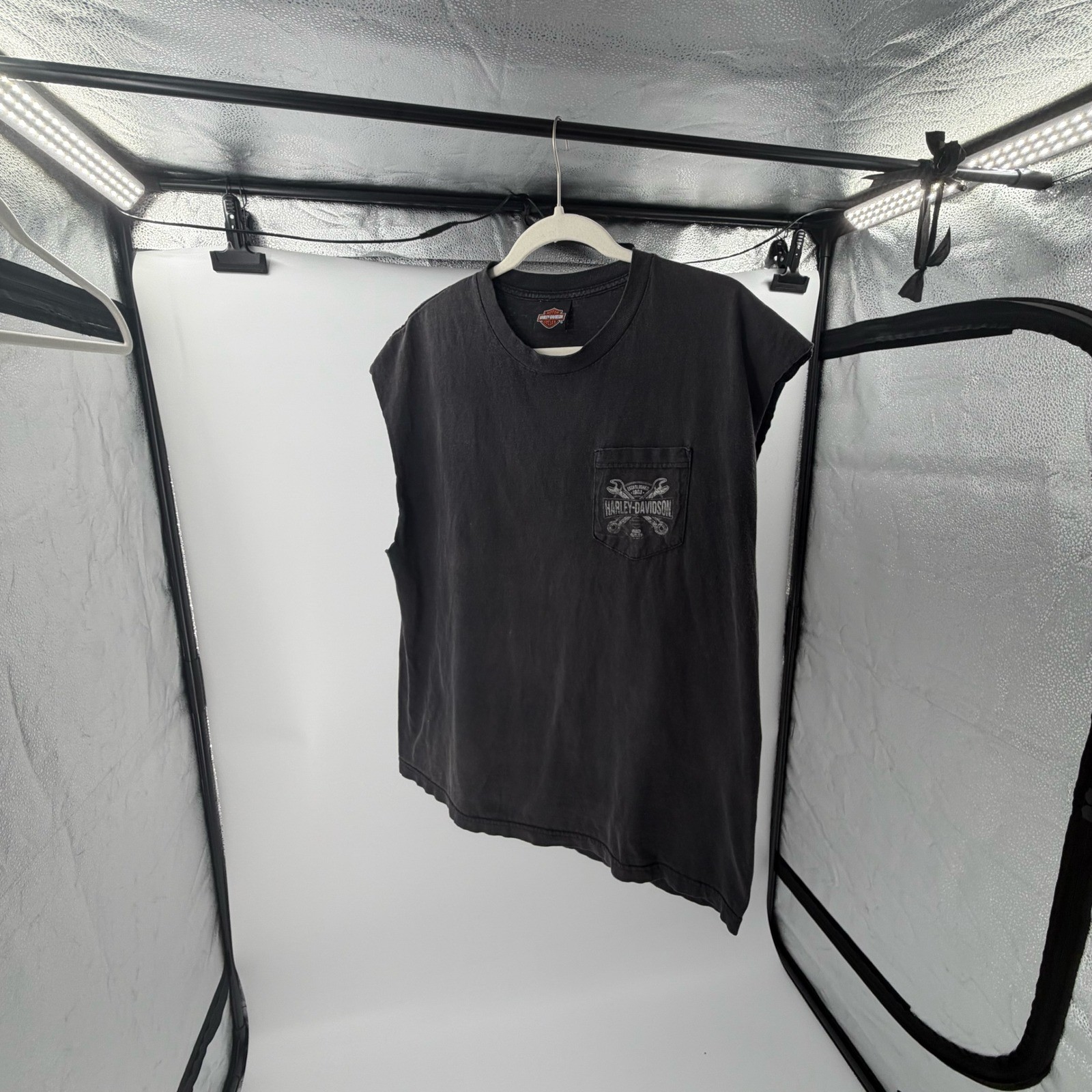 Harley-Davidson Black Wolf Bristol VA TN Sleeveless Pocket T-Shirt Mens XL Black