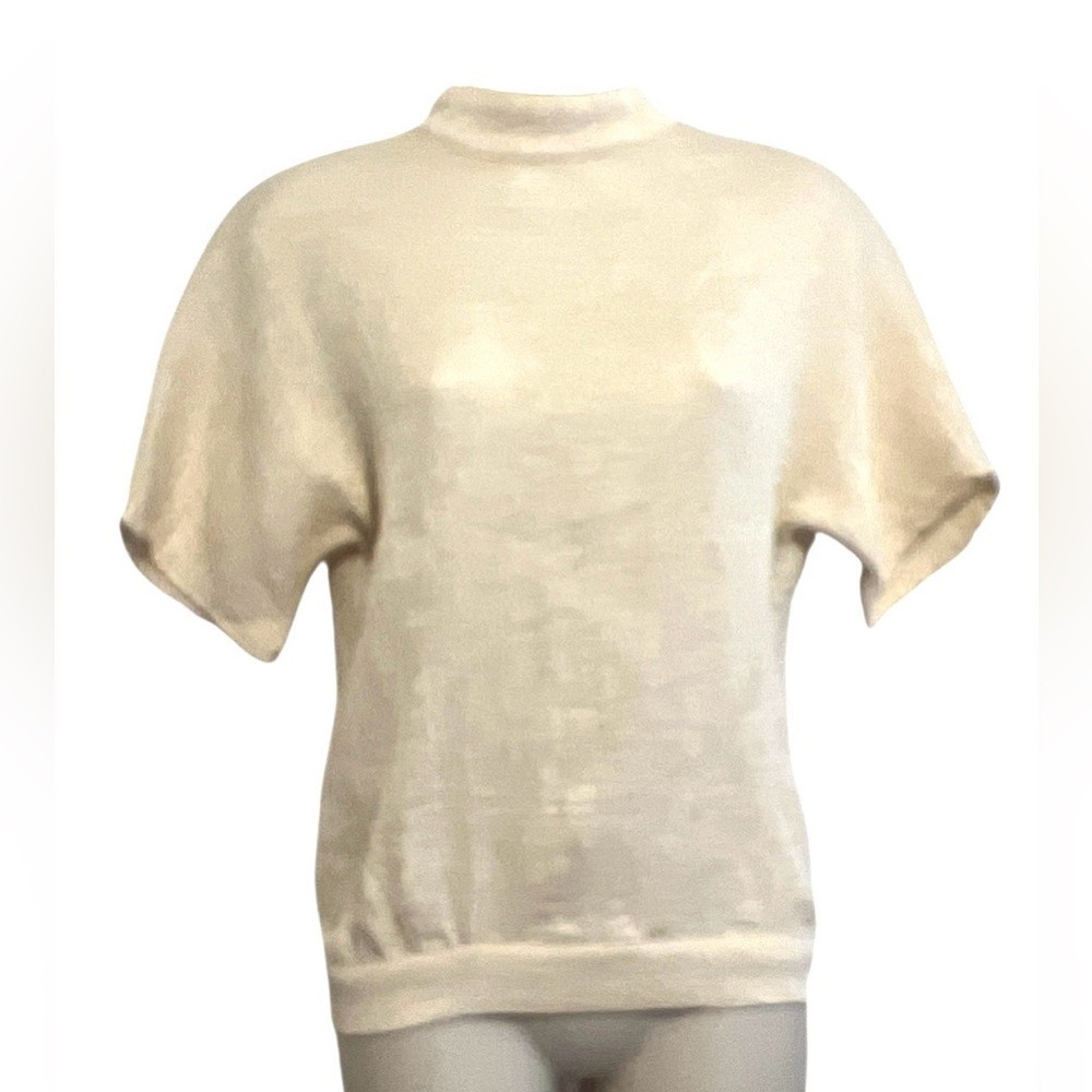 Handuoya Women’s Open Back Top, Color Beige, 100% Polyester Fiber, Size Medium