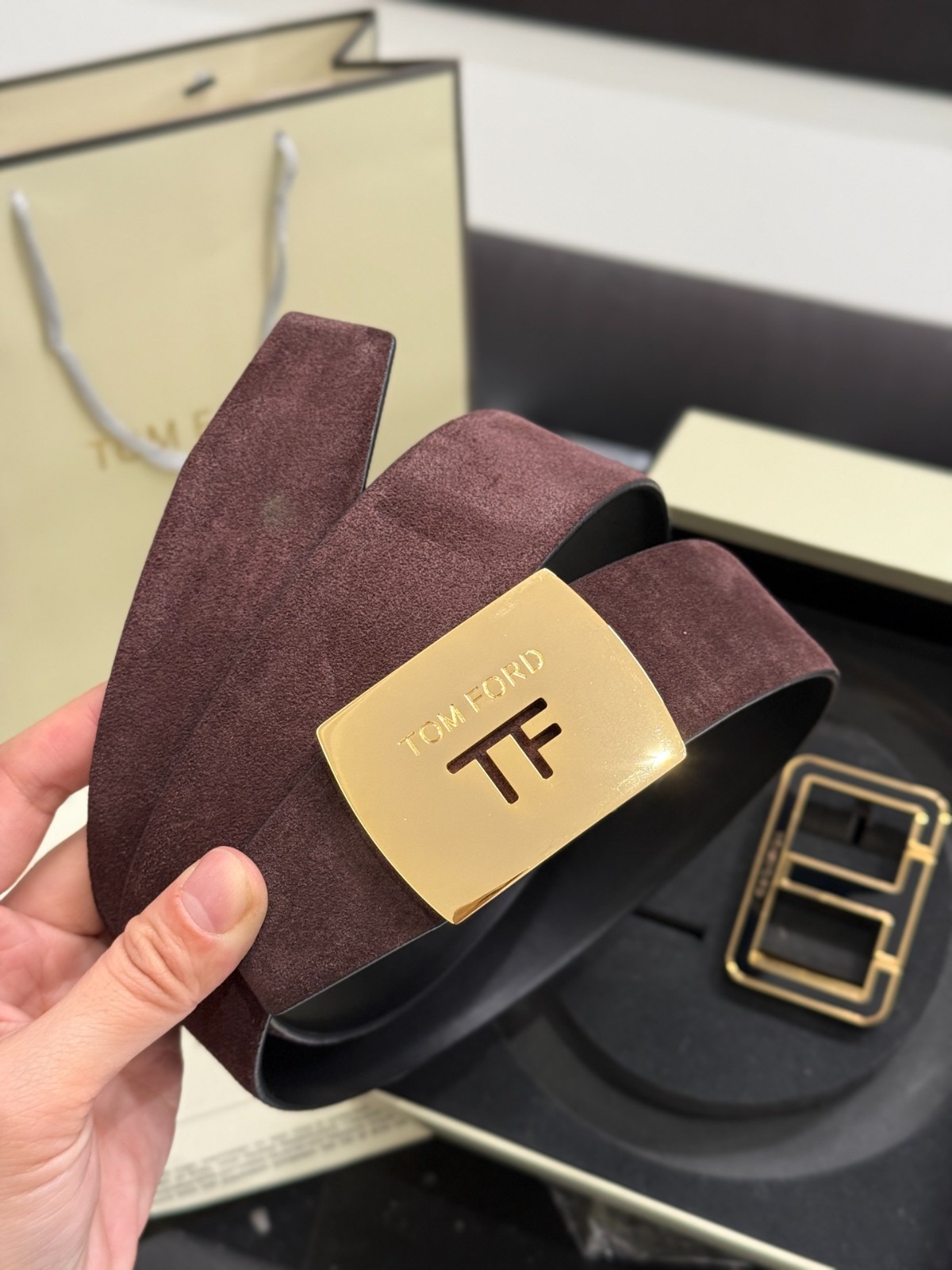 Tom Ford Mens T Logo Brown /Black Calfskin Leather Dress Belt S.S. Buckle