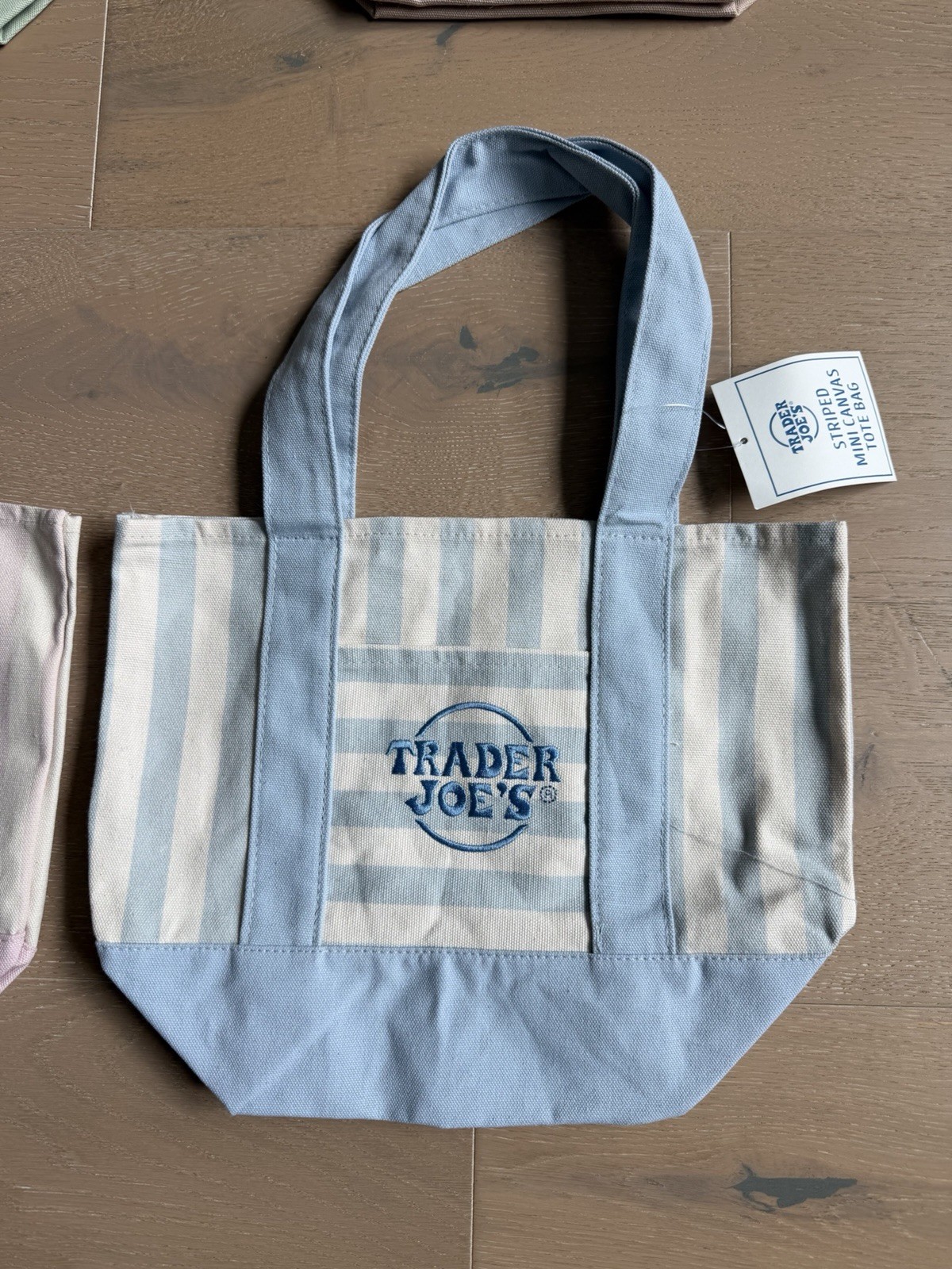 TRADER JOES MINI STRIPED BAGS – NEW WITH TAGS! Set of 4!