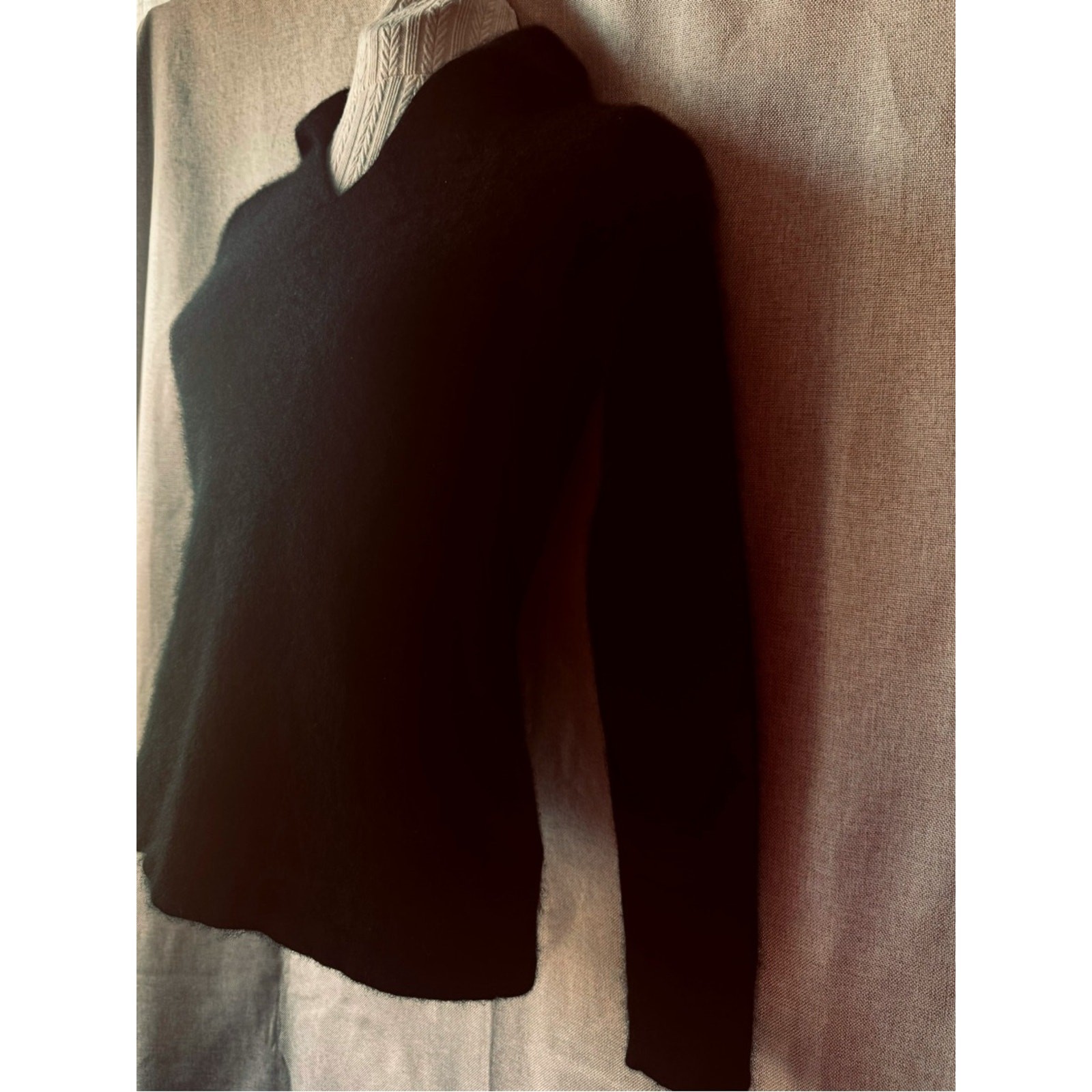 🖤🖤 Peck & Peck 100% Cashmere • Raven Black • Tiny But Mighty