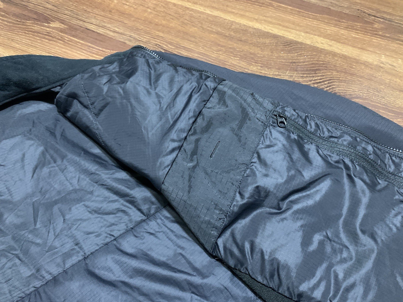 Arc’teryx Leaf Atom LT Gen 1 Black Jacket Size Tag S