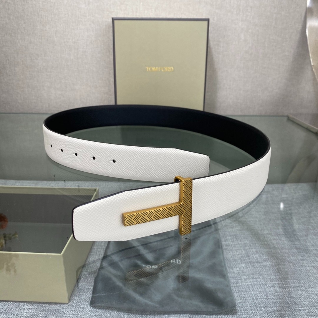 TOM FORD Reversible White/Black Leather T Logo Belt S.S. Buckle