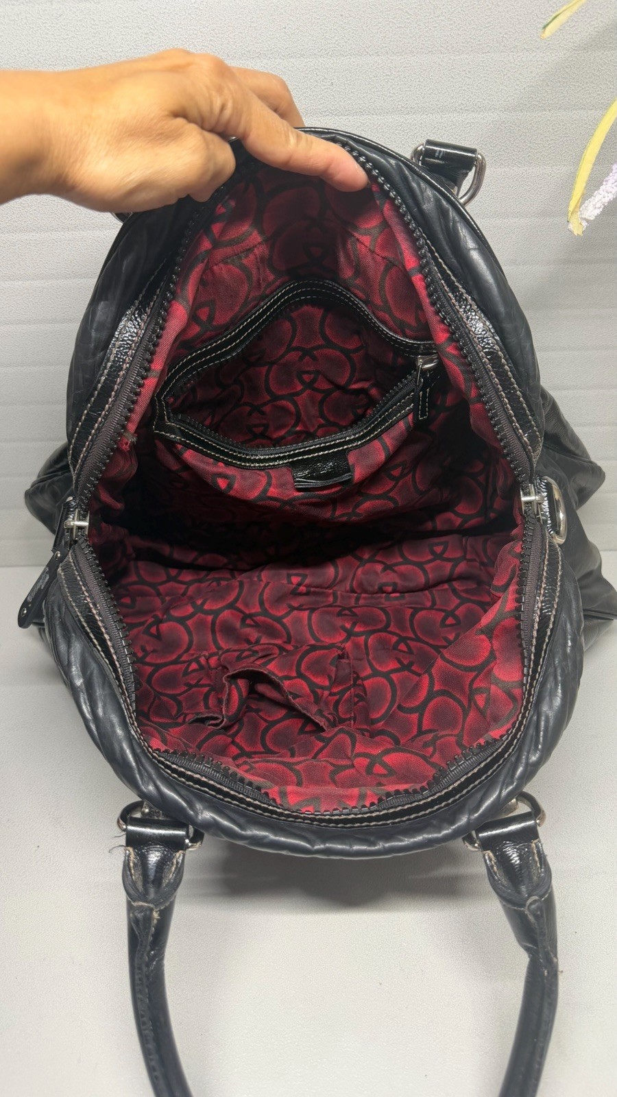 Auth. GUCCI SOFT PATENT LEATHER Bowler’ Snow Glam Handbag-SEE PICS/READ DESCRPTN