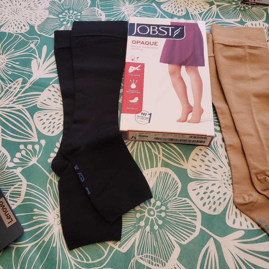 Jobst Opaque Soft Fit OT 20-30 30-40 Compression Knee Stockings Size Color