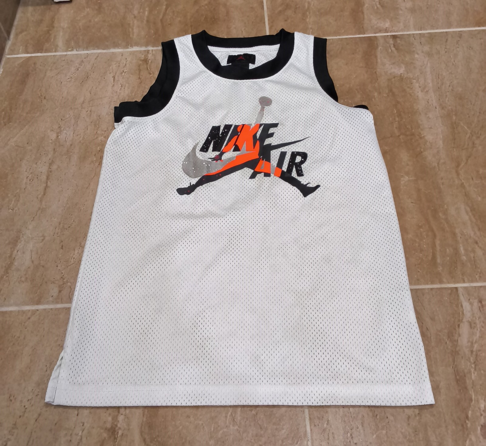 Youth Jordan Nike Air Mesh Jersey Tank Top Logo White Sleeveless L (12-13 YRS)