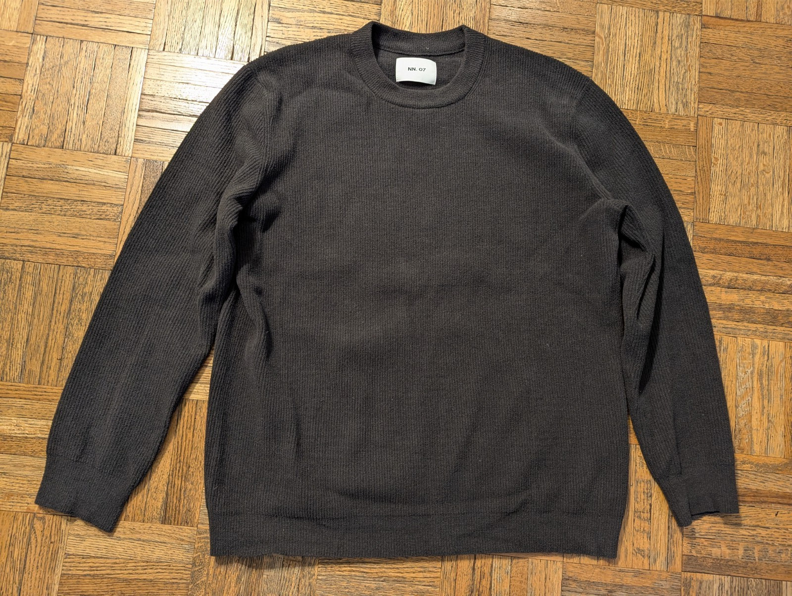 NN07 crewneck