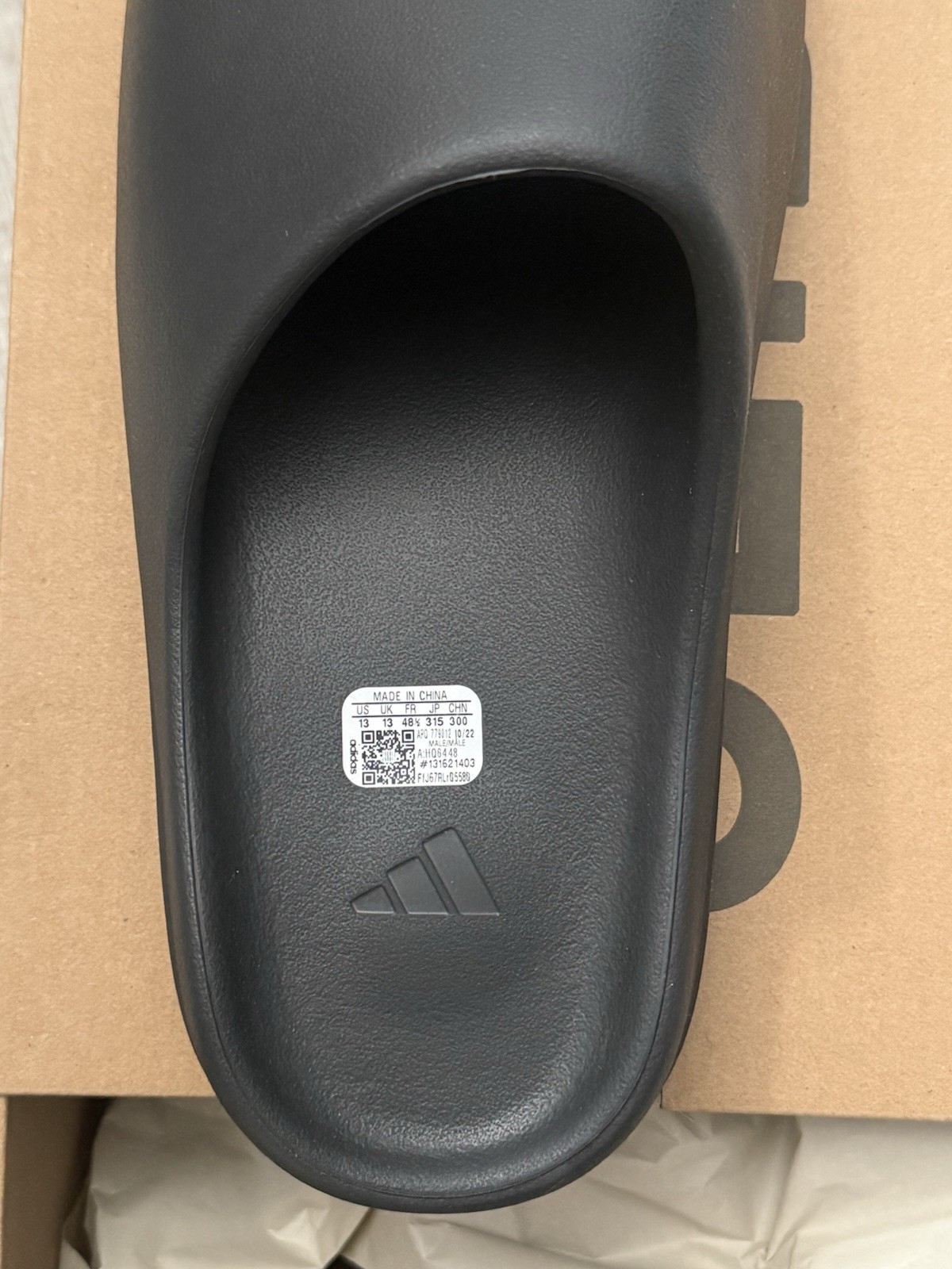 Adidas Yeezy Slide Onyx (100% Authentic) HQ6448 Size 13