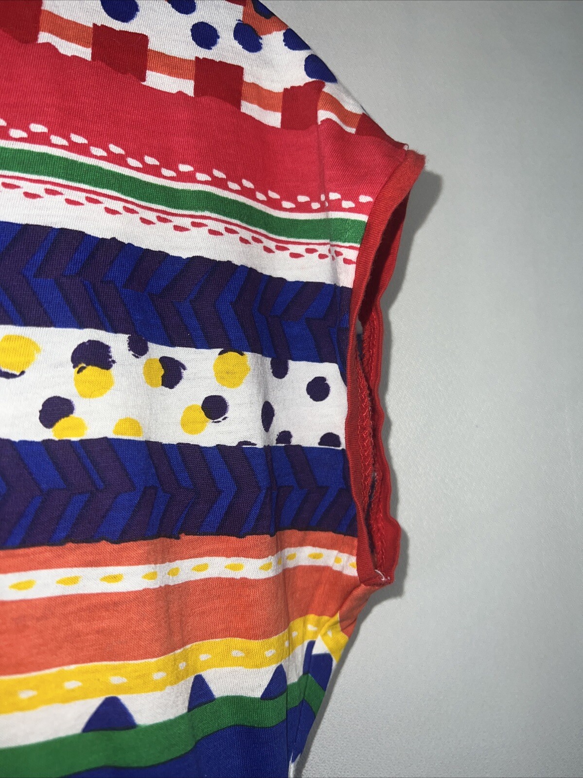 Desigual Madagascar Girls Top Sz 13/14 Vibrant Colors With Sequins Cap Sleeves
