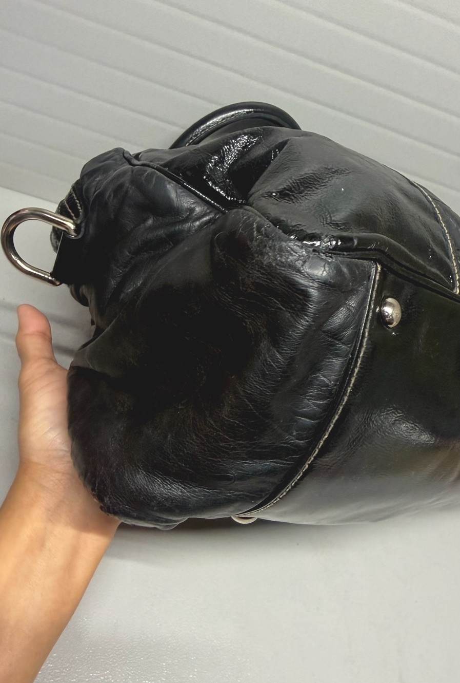 Auth. GUCCI SOFT PATENT LEATHER Bowler’ Snow Glam Handbag-SEE PICS/READ DESCRPTN