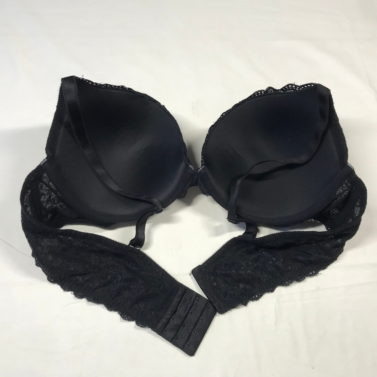 Torrid Curve Black Floral Lace Push-Up Plunge Underwire Bra 48B 10131671