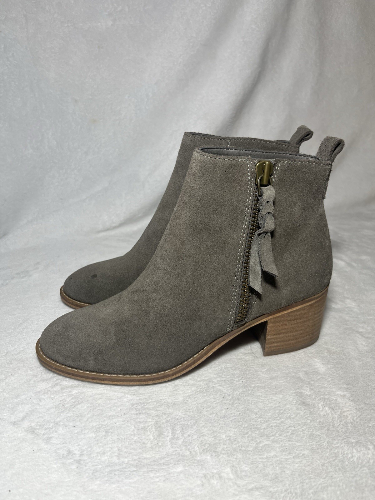BP Block Heel Booties Grey Suede 2.5 Inch Size 8.5